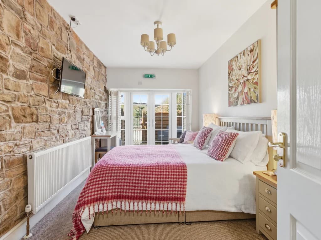 No.1 Blenkinsopp Castle Country Inn